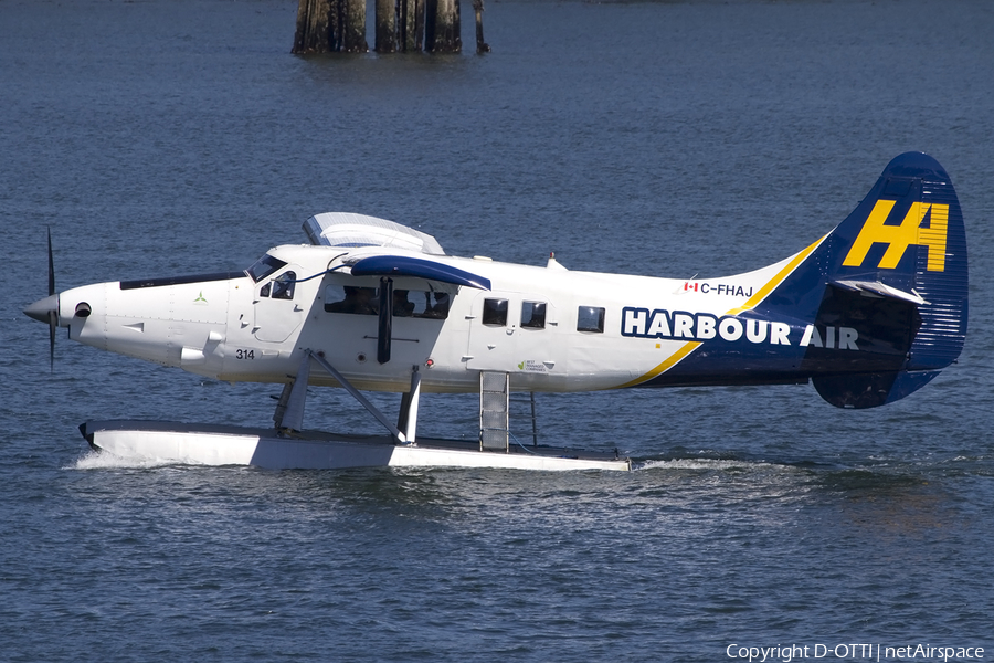 Harbour Air De Havilland Canada DHC-3T Vazar Turbine Otter (C-FHAJ) | Photo 447104