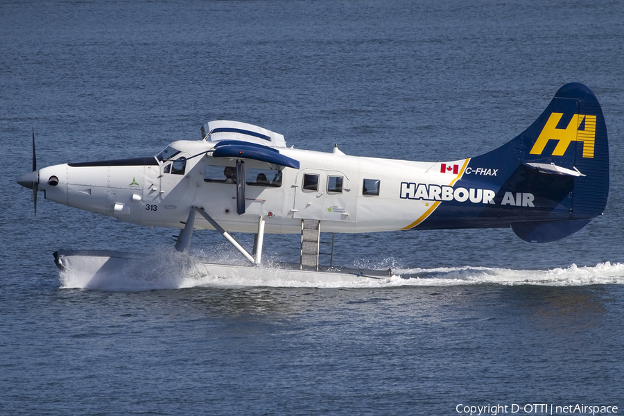 Harbour Air De Havilland Canada DHC-3T Vazar Turbine Otter (C-FHAX) | Photo 447097