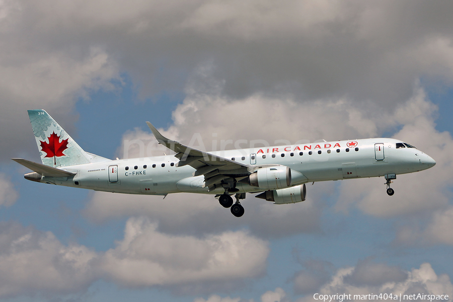 Air Canada Embraer ERJ-190AR (ERJ-190-100IGW) (C-FHKE) | Photo 13440