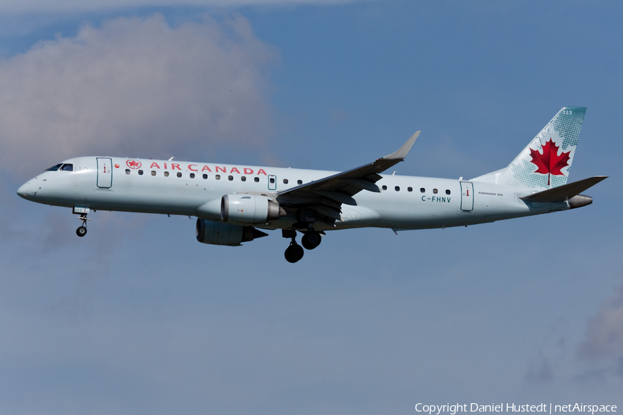 Air Canada Embraer ERJ-190AR (ERJ-190-100IGW) (C-FHNV) | Photo 414910
