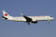 Air Canada Embraer ERJ-190AR (ERJ-190-100IGW) (C-FHON) at  Calgary - International, Canada