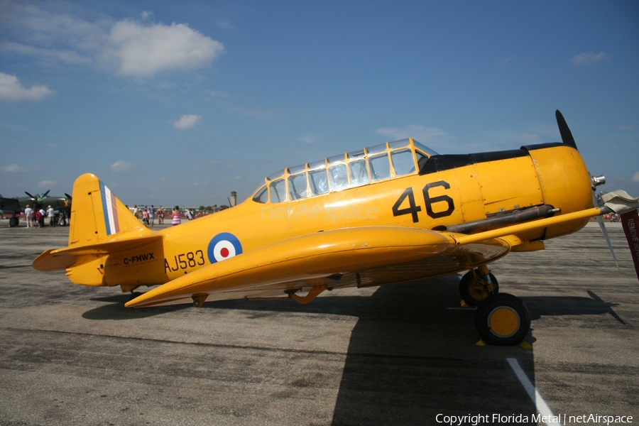 (Private) North American Harvard II (C-FHWX) | Photo 328716