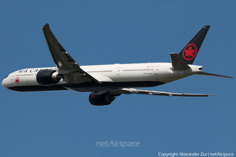 Air Canada Boeing 777-333(ER) (C-FITL) | Photo 344385