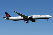 Air Canada Boeing 777-333(ER) (C-FITL) at  London - Heathrow, United Kingdom