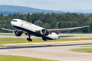 Air Canada Boeing 777-333(ER) (C-FITU) at  Zurich - Kloten, Switzerland