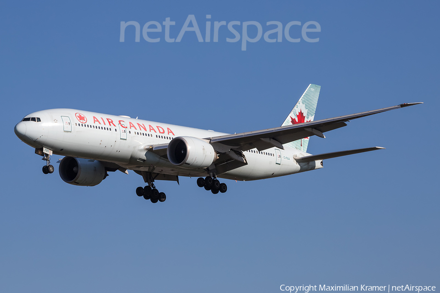 Air Canada Boeing 777-233(LR) (C-FIUA) | Photo 390563