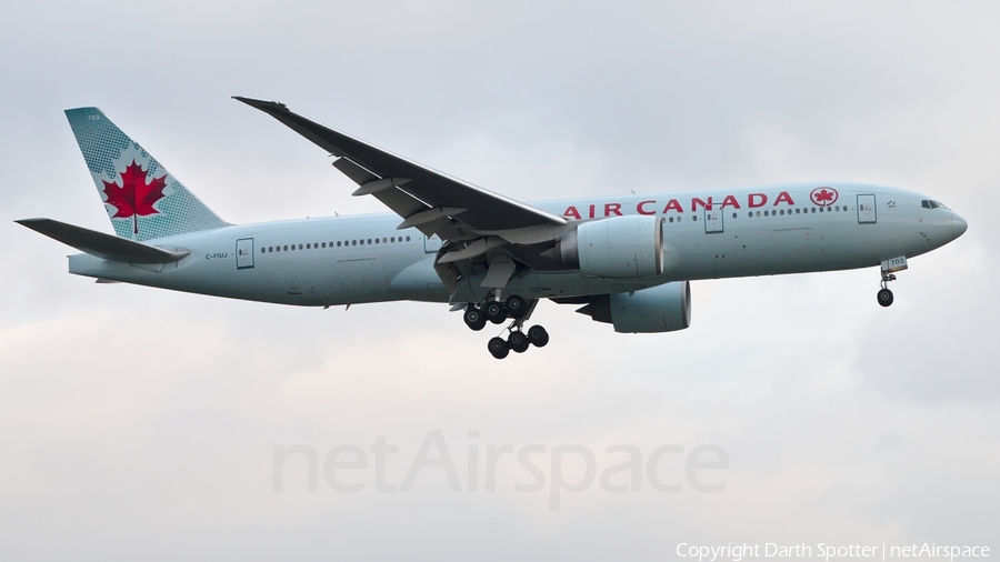 Air Canada Boeing 777-233(LR) (C-FIUJ) | Photo 181426