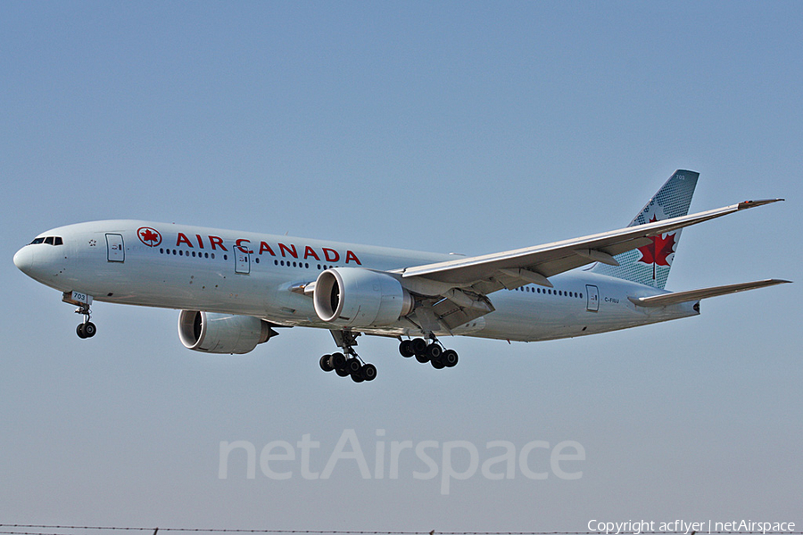 Air Canada Boeing 777-233(LR) (C-FIUJ) | Photo 155879