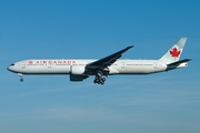 Air Canada Boeing 777-333(ER) (C-FIUL) at  London - Heathrow, United Kingdom