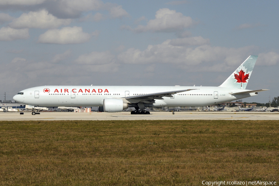Air Canada Boeing 777-333(ER) (C-FIUR) | Photo 13558