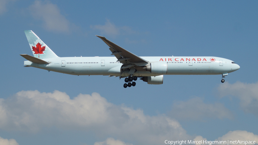 Air Canada Boeing 777-333(ER) (C-FIUV) | Photo 105753