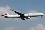Air Canada Boeing 777-333(ER) (C-FIUW) at  London - Heathrow, United Kingdom