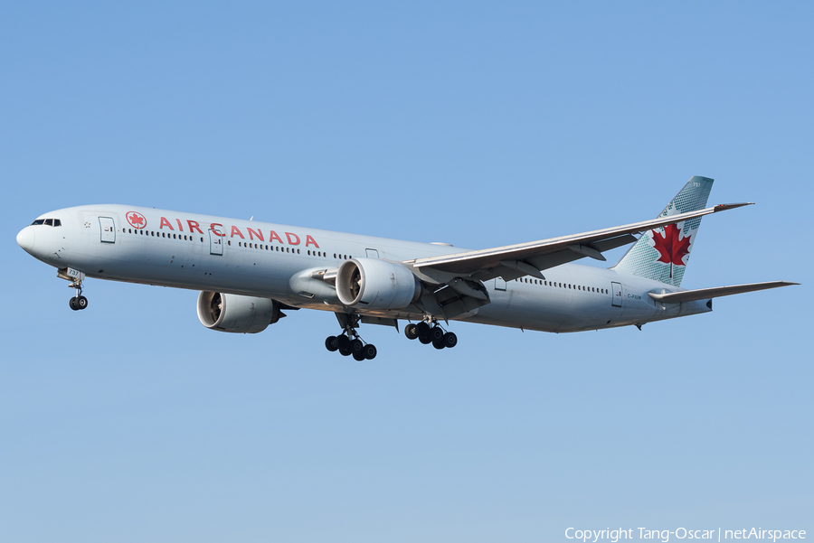 Air Canada Boeing 777-333(ER) (C-FIUW) | Photo 468059