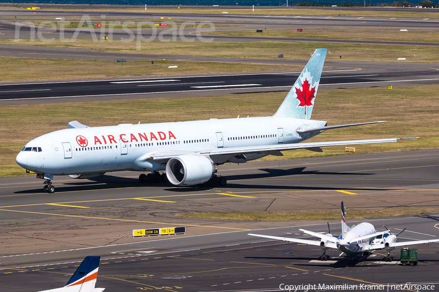 Air Canada Boeing 777-233(LR) (C-FIVK) | Photo 390812