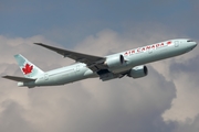 Air Canada Boeing 777-333(ER) (C-FIVM) at  Frankfurt am Main, Germany