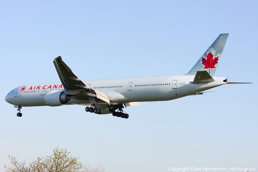 Air Canada Boeing 777-333(ER) (C-FIVQ) | Photo 21795