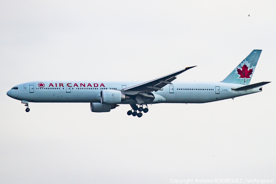 Air Canada Boeing 777-333(ER) (C-FIVR) | Photo 249736