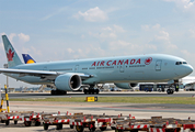 Air Canada Boeing 777-333(ER) (C-FIVS) at  Frankfurt am Main, Germany