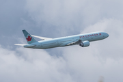 Air Canada Boeing 777-333(ER) (C-FIVS) at  Frankfurt am Main, Germany