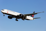 Air Canada Boeing 777-333(ER) (C-FIVW) at  London - Heathrow, United Kingdom