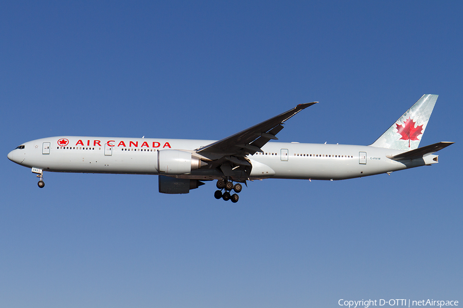 Air Canada Boeing 777-333(ER) (C-FIVW) | Photo 524859