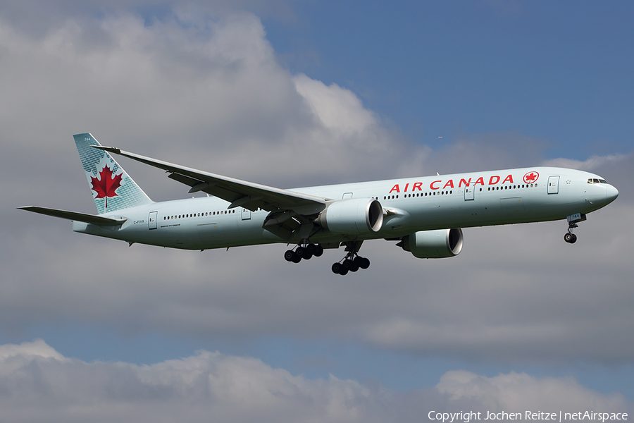 Air Canada Boeing 777-333(ER) (C-FIVX) | Photo 109077