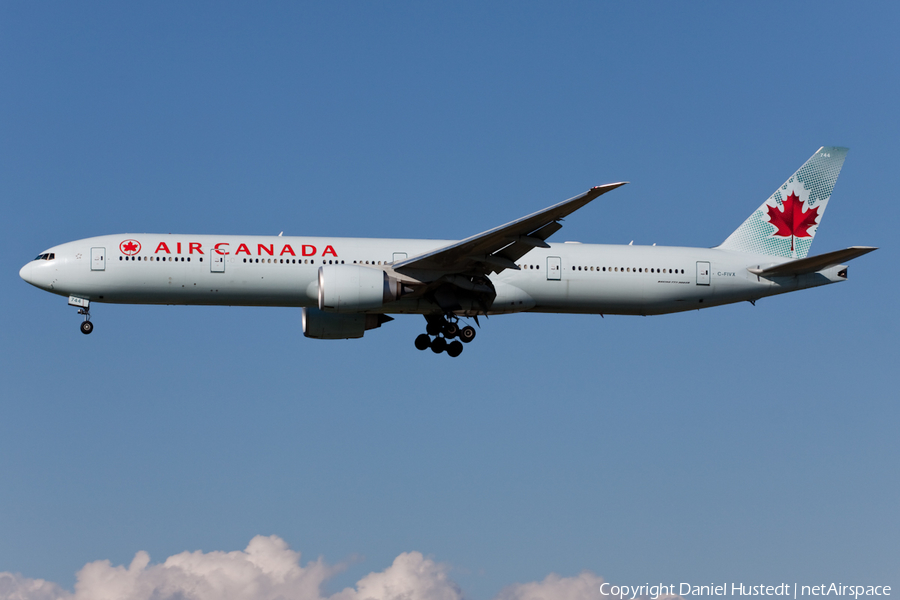 Air Canada Boeing 777-333(ER) (C-FIVX) | Photo 414917
