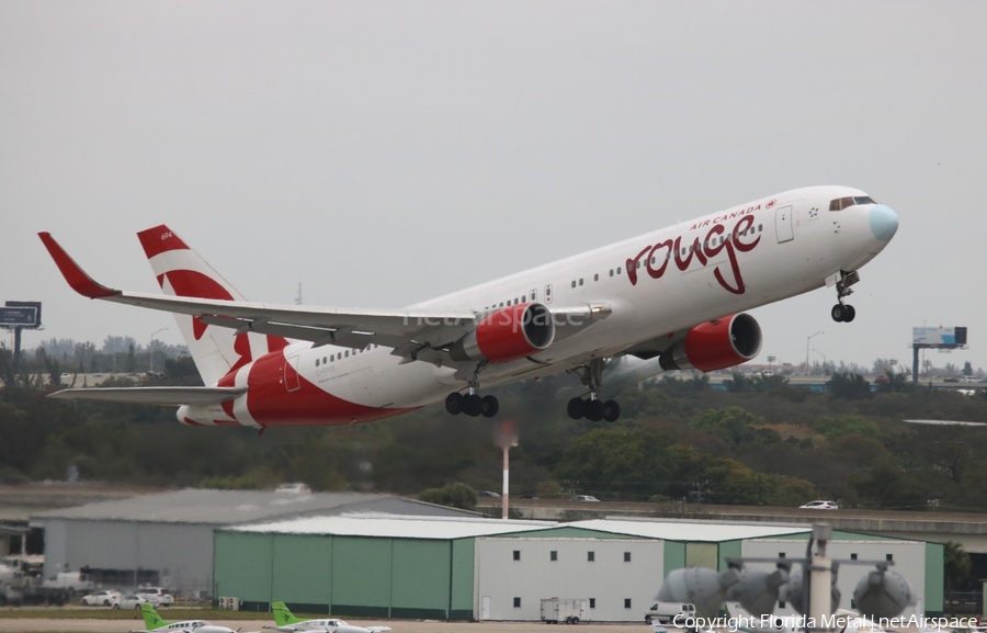 Air Canada Rouge Boeing 767-33A(ER) (C-FIYE) | Photo 309389