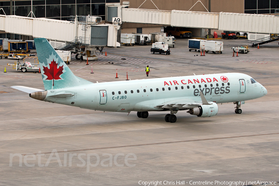 Air Canada Express (Sky Regional) Embraer ERJ-175LR (ERJ-170-200LR) (C-FJBO) | Photo 231380