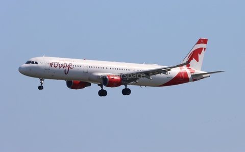 Air Canada Rouge Airbus A321-211 (C-FJOU) at  Ft. Lauderdale - International, United States