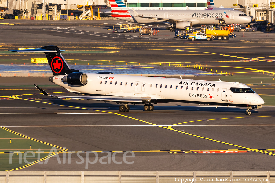 Air Canada Express (Jazz) Bombardier CRJ-900LR (C-FJZD) | Photo 503081