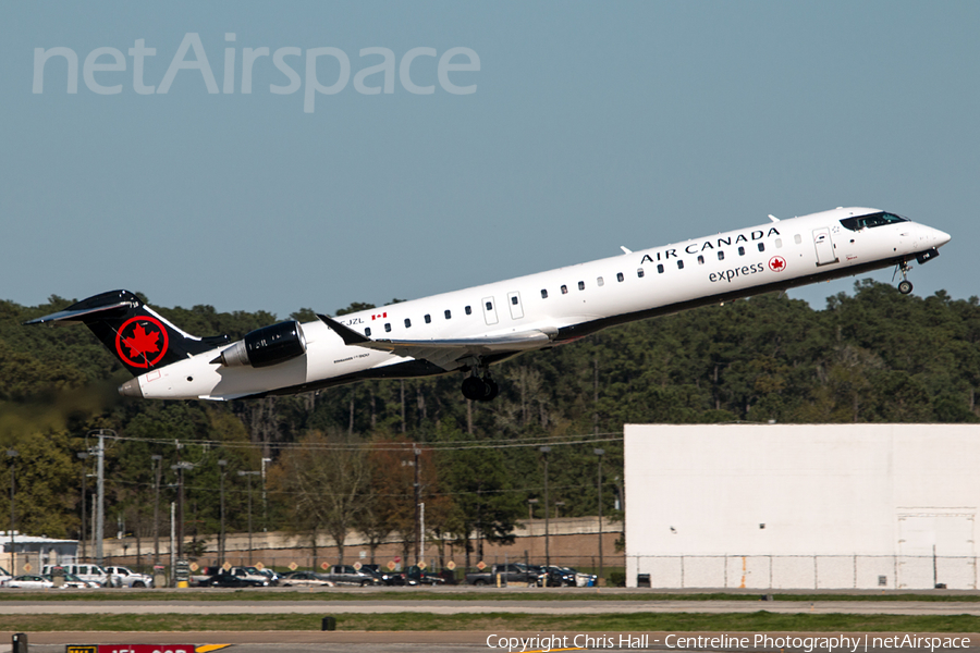 Air Canada Express (Jazz) Bombardier CRJ-900LR (C-FJZL) | Photo 384202