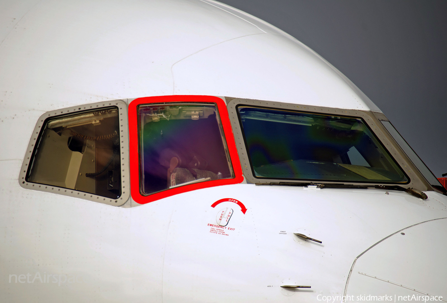 Cargojet Airways Boeing 757-23A(SF) (C-FKAJ) | Photo 59631