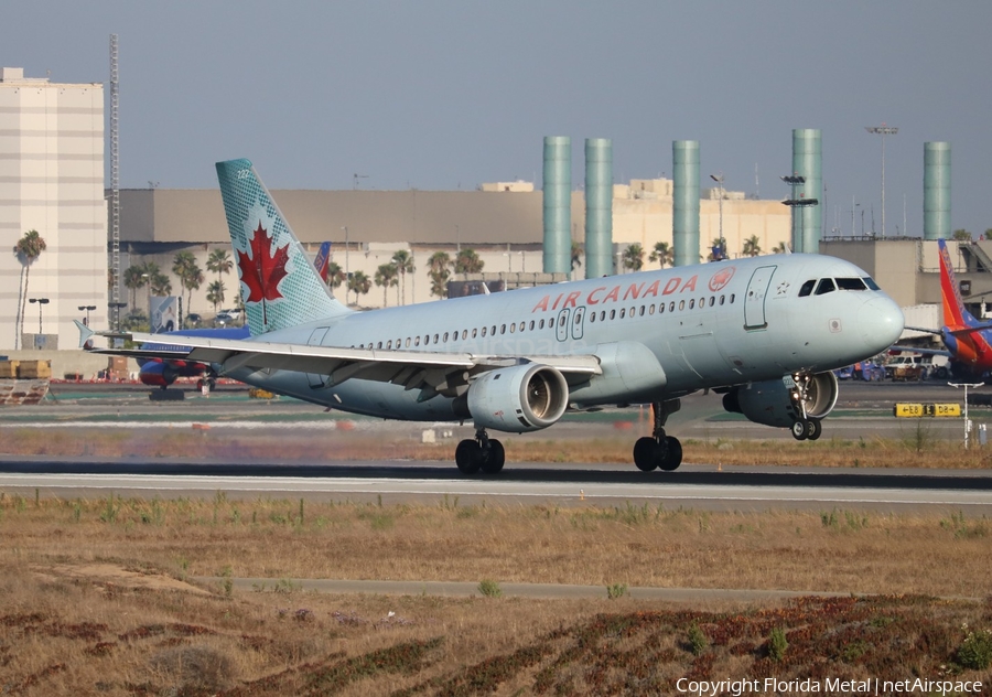 Air Canada Airbus A320-211 (C-FKCR) | Photo 302452