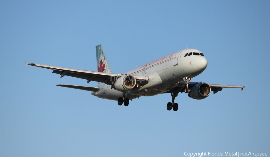 Air Canada Airbus A320-211 (C-FKCR) | Photo 336746