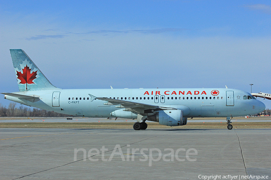 Air Canada Airbus A320-211 (C-FKPT) | Photo 154698
