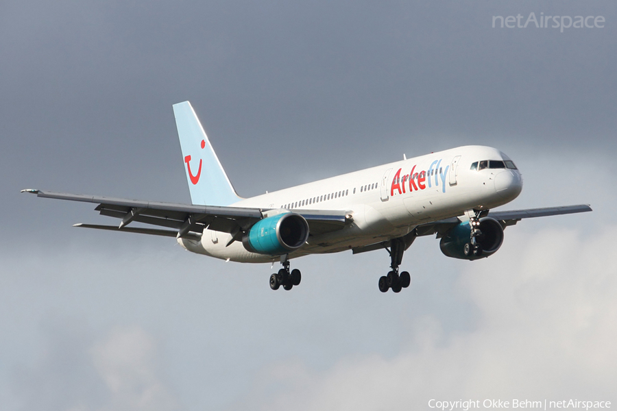 Arkefly Boeing 757-2Y0 (C-FLOX) | Photo 52309