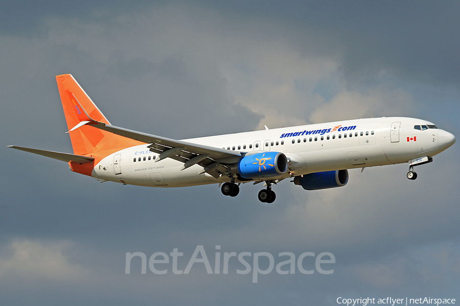 SmartWings Boeing 737-8HX (C-FLSW) | Photo 174859