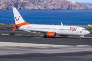 TUI Airlines Netherlands (Sunwing) Boeing 737-8HX (C-FLSW) at  Gran Canaria, Spain