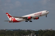 Air Canada Rouge Boeing 767-316(ER) (C-FMLV) at  Ft. Lauderdale - International, United States