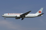 Air Canada Boeing 767-333(ER) (C-FMWU) at  London - Heathrow, United Kingdom