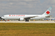 Air Canada Boeing 767-333(ER) (C-FMWU) at  Miami - International, United States
