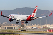 Air Canada Rouge Boeing 767-333(ER) (C-FMWU) at  Barcelona - El Prat, Spain