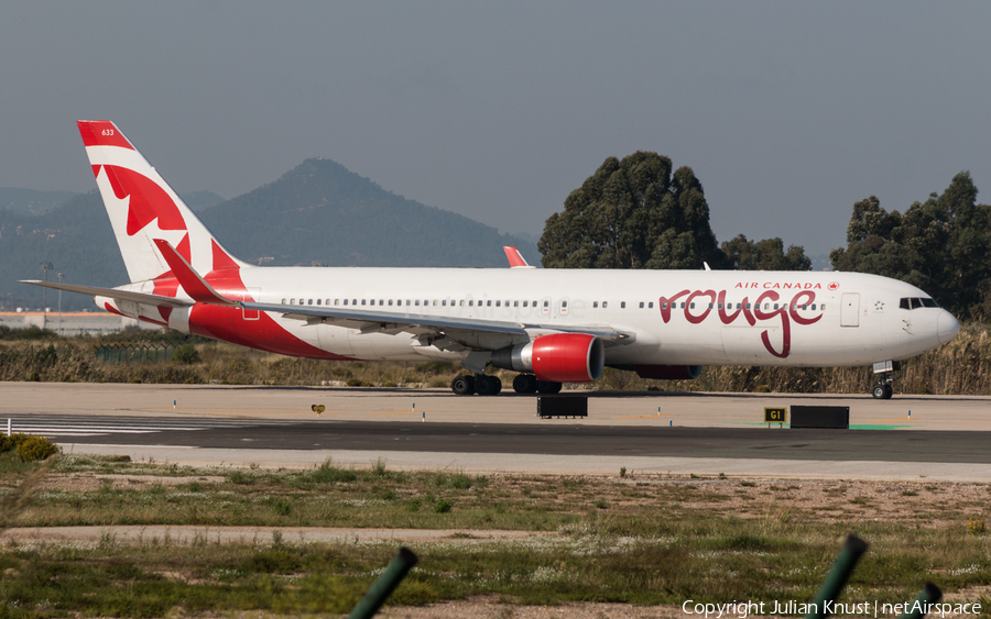 Air Canada Rouge Boeing 767-333(ER) (C-FMWU) | Photo 272325