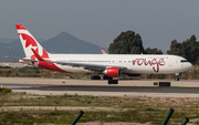 Air Canada Rouge Boeing 767-333(ER) (C-FMWU) at  Barcelona - El Prat, Spain