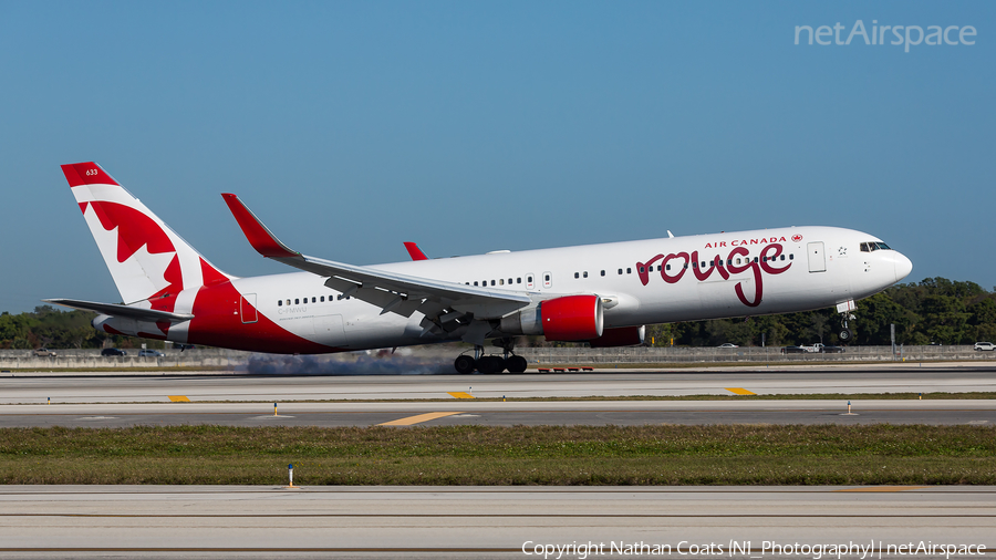 Air Canada Rouge Boeing 767-333(ER) (C-FMWU) | Photo 185460