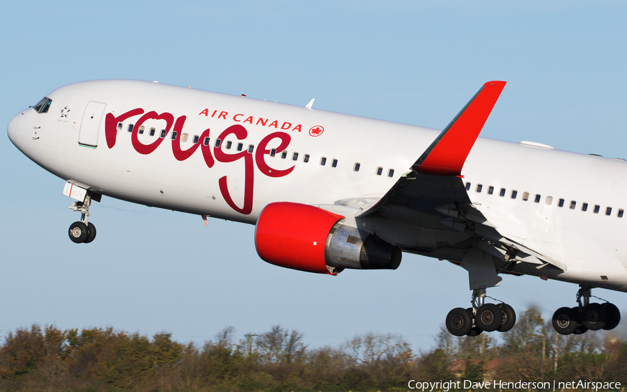 Air Canada Rouge Boeing 767-333(ER) (C-FMWV) | Photo 95346