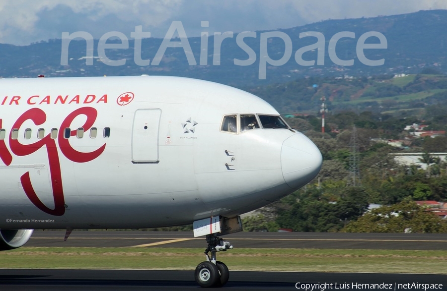 Air Canada Rouge Boeing 767-333(ER) (C-FMWV) | Photo 222785