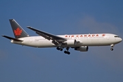 Air Canada Boeing 767-333(ER) (C-FMWY) at  Frankfurt am Main, Germany