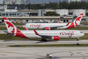 Air Canada Rouge Boeing 767-333(ER) (C-FMXC) at  Ft. Lauderdale - International, United States